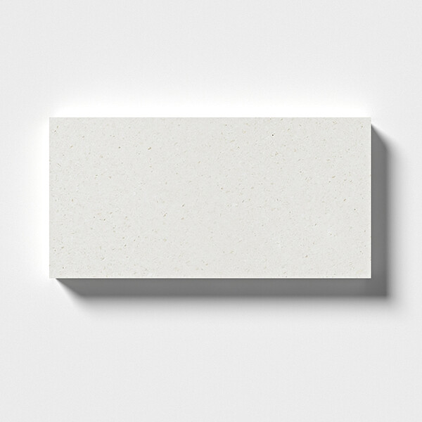 Champagne Honed Limestone Tile 2 3/4×5 1/2 Image