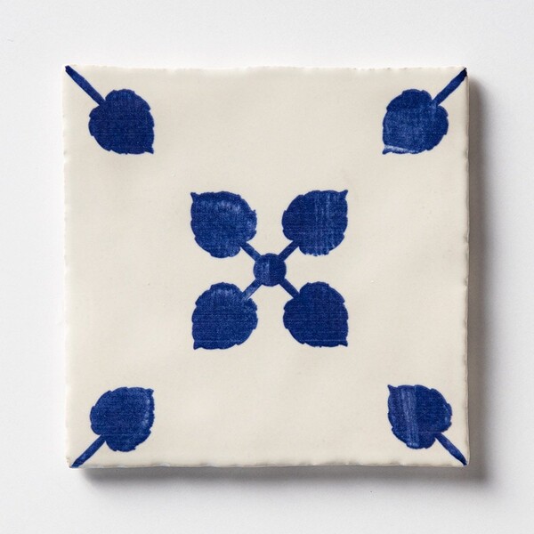 Roussillon Glossy Ceramic Tile 6×6 Image