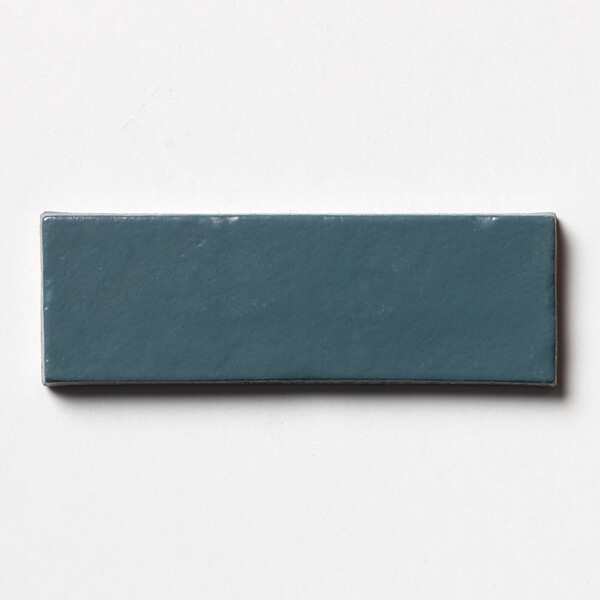 Maui Matte Glazed Terracotta Tile 2×6 Image