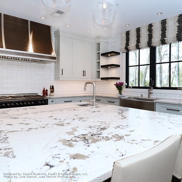 Ubiquity Snow White Multi Finish Marble Waterjet Decos 2 29/32×8 11/32 (XET04001)