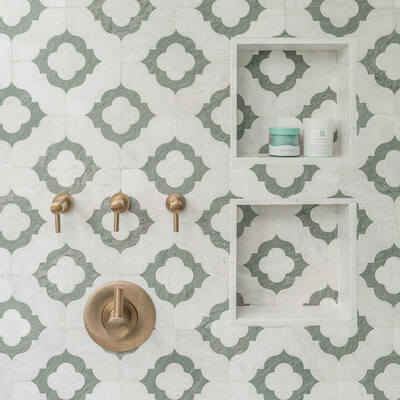 Irene Iceberg, Verde Capri Honed Marble Waterjet Decos 11 3/8×11 3/8 (YNR10140)