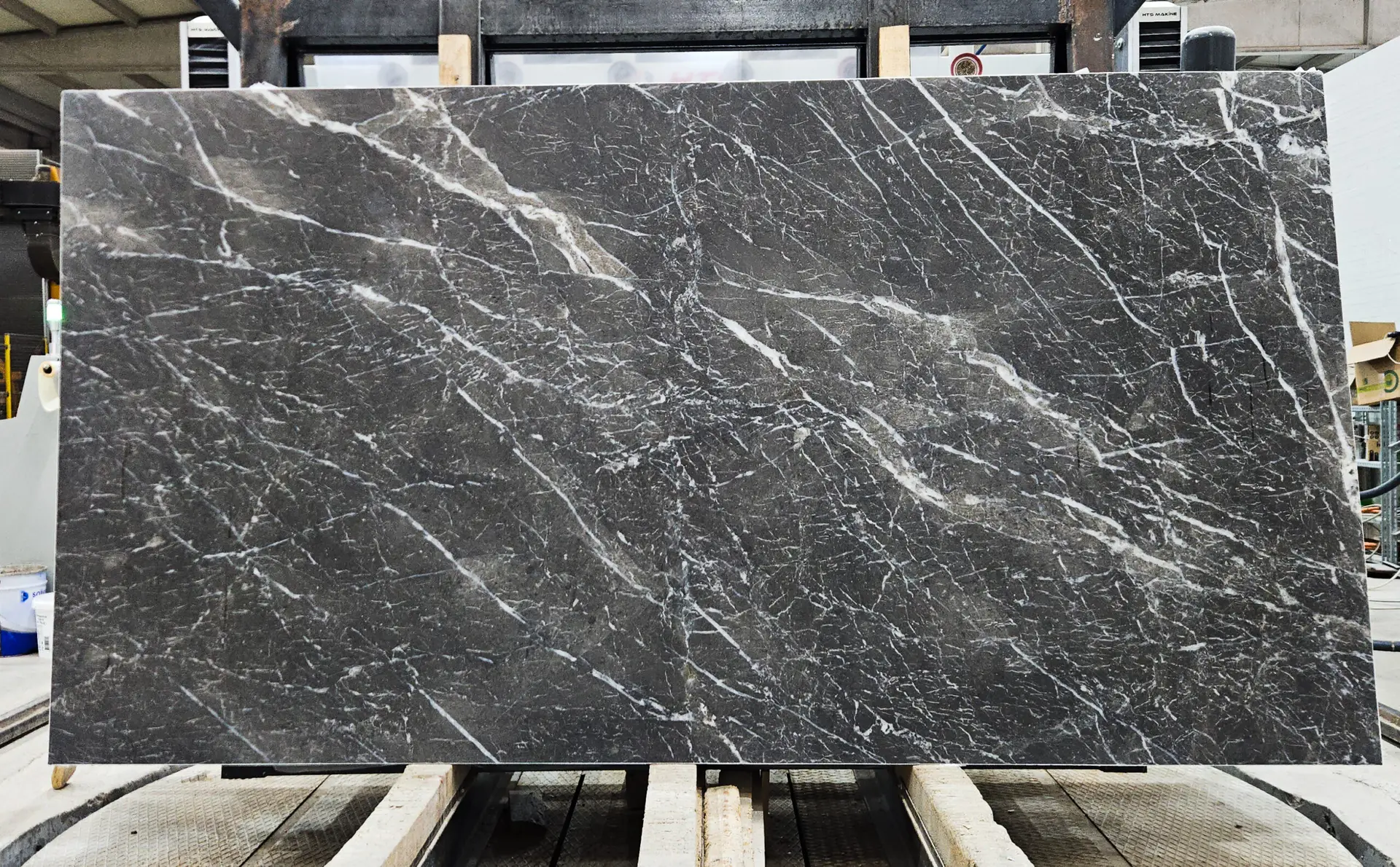 Iris Black Honed Slab 3422-5