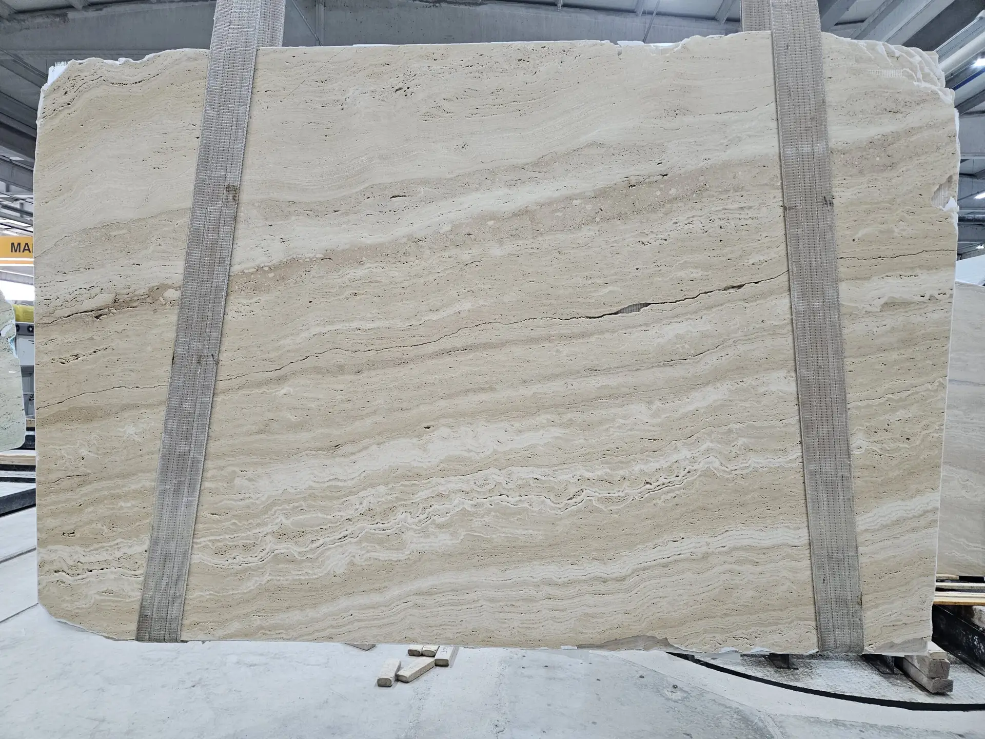 Ivory Honed Slab 3421